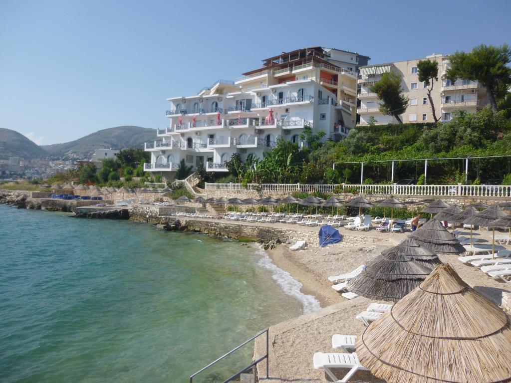 Hotel Maestral Saranda Extérieur photo